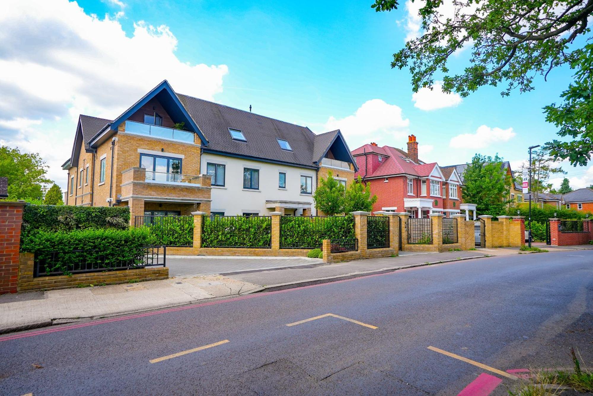 172-174 Wood Lane Hounslow