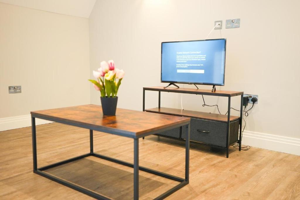 Appartamento 172-174 Wood Lane